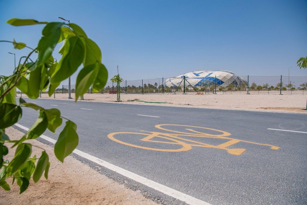 How to travel and explore Qatar by bicycle metro and on foot cycling holidays