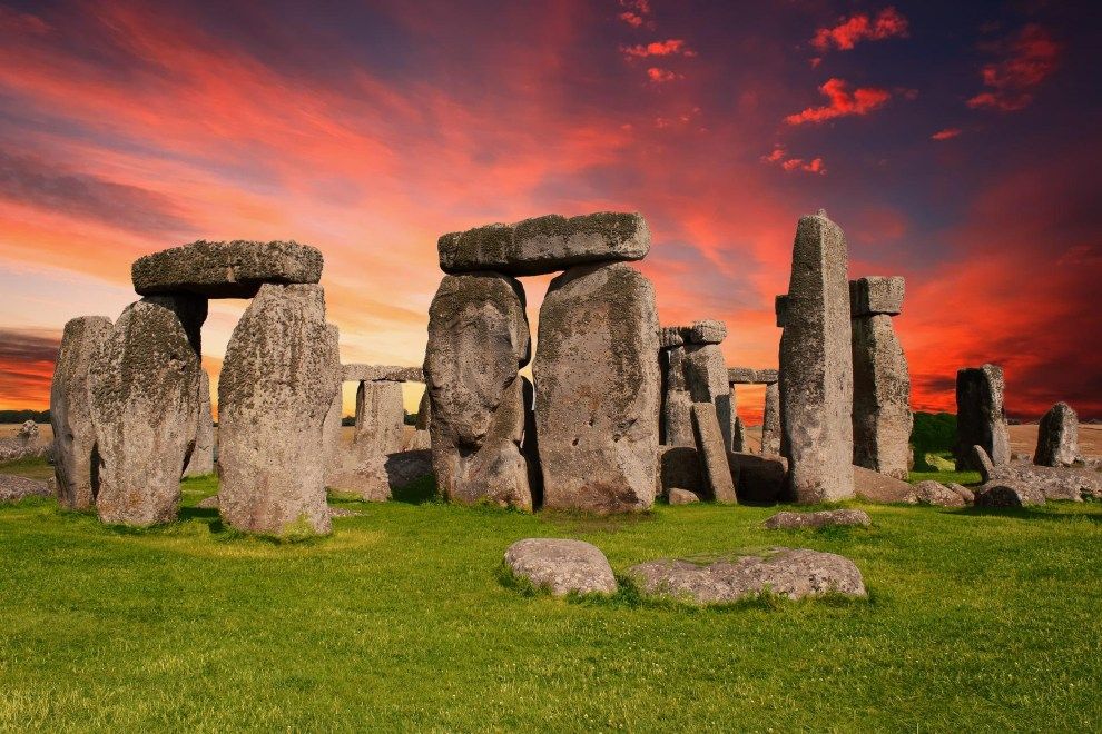 Discover the secrets of Stonehenge with these Stonehenge-inspired holidays travel