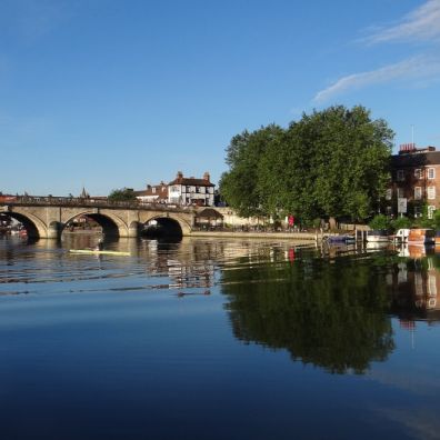 Henley on Thames Crockers Hobbs of Henley Travel